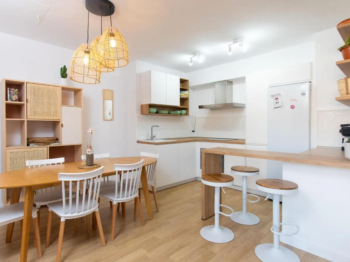 Apartment Constitucion Square By Interhome رينكون ذي لا مْبيكتوري